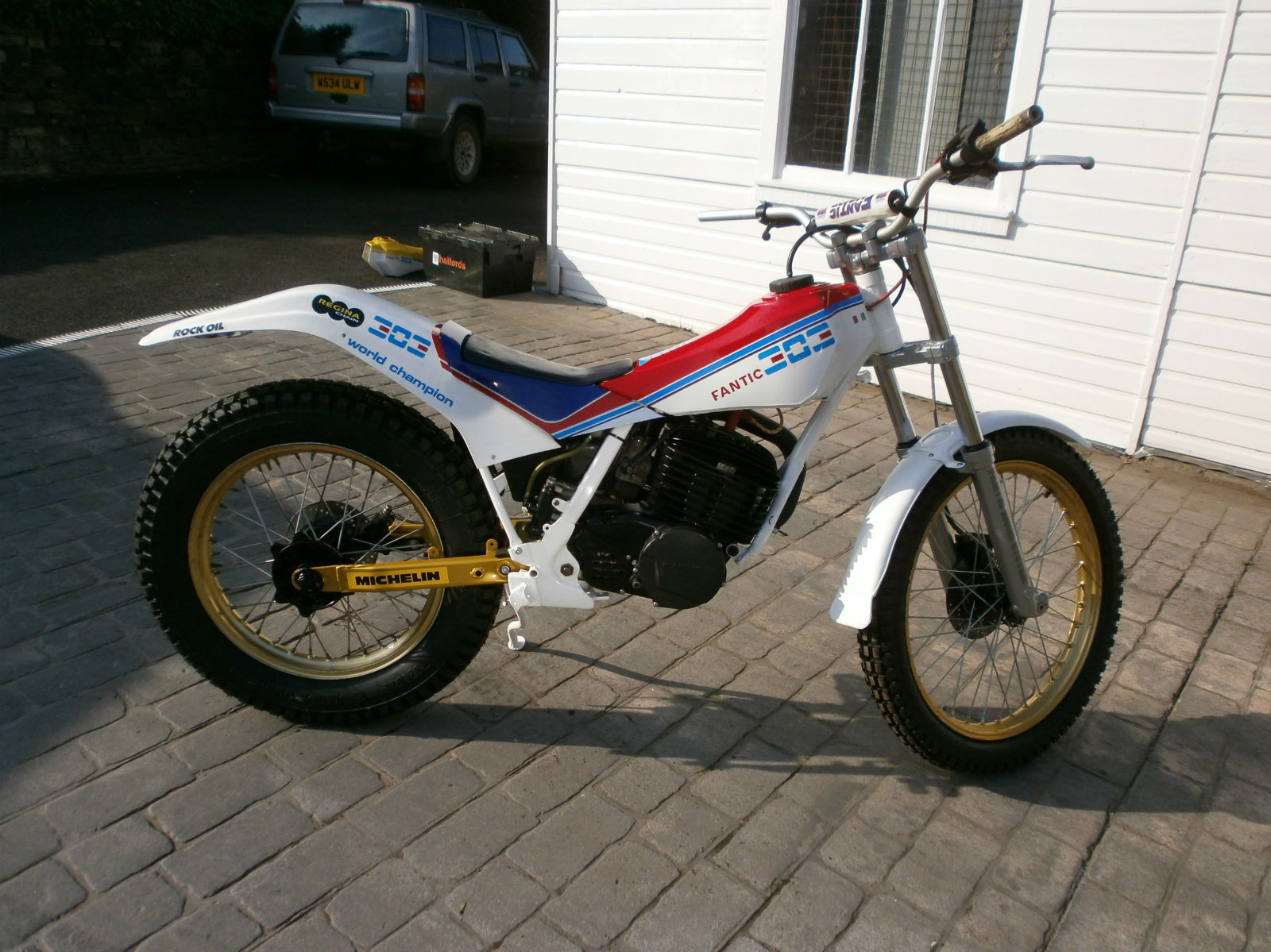 Fantic 303 trials bike sale