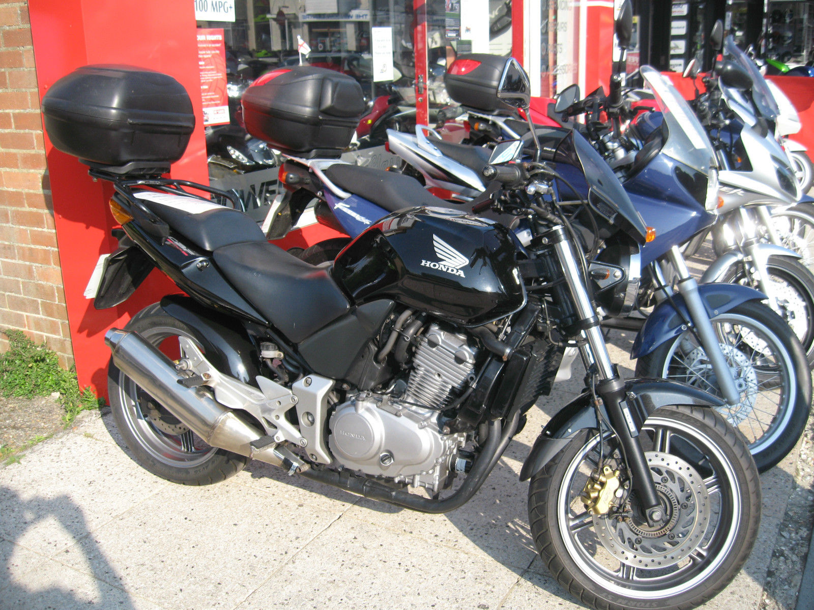 Honda CBF 500 Dominator