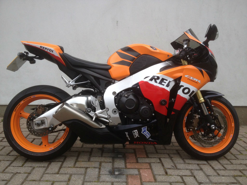 Honda Cbr 1000 Ra B Fireblade Repsol 11 400 Off