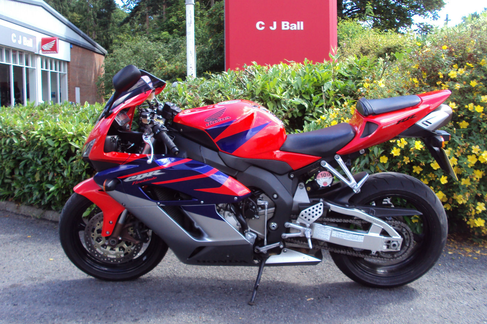 Honda 1000rr Red