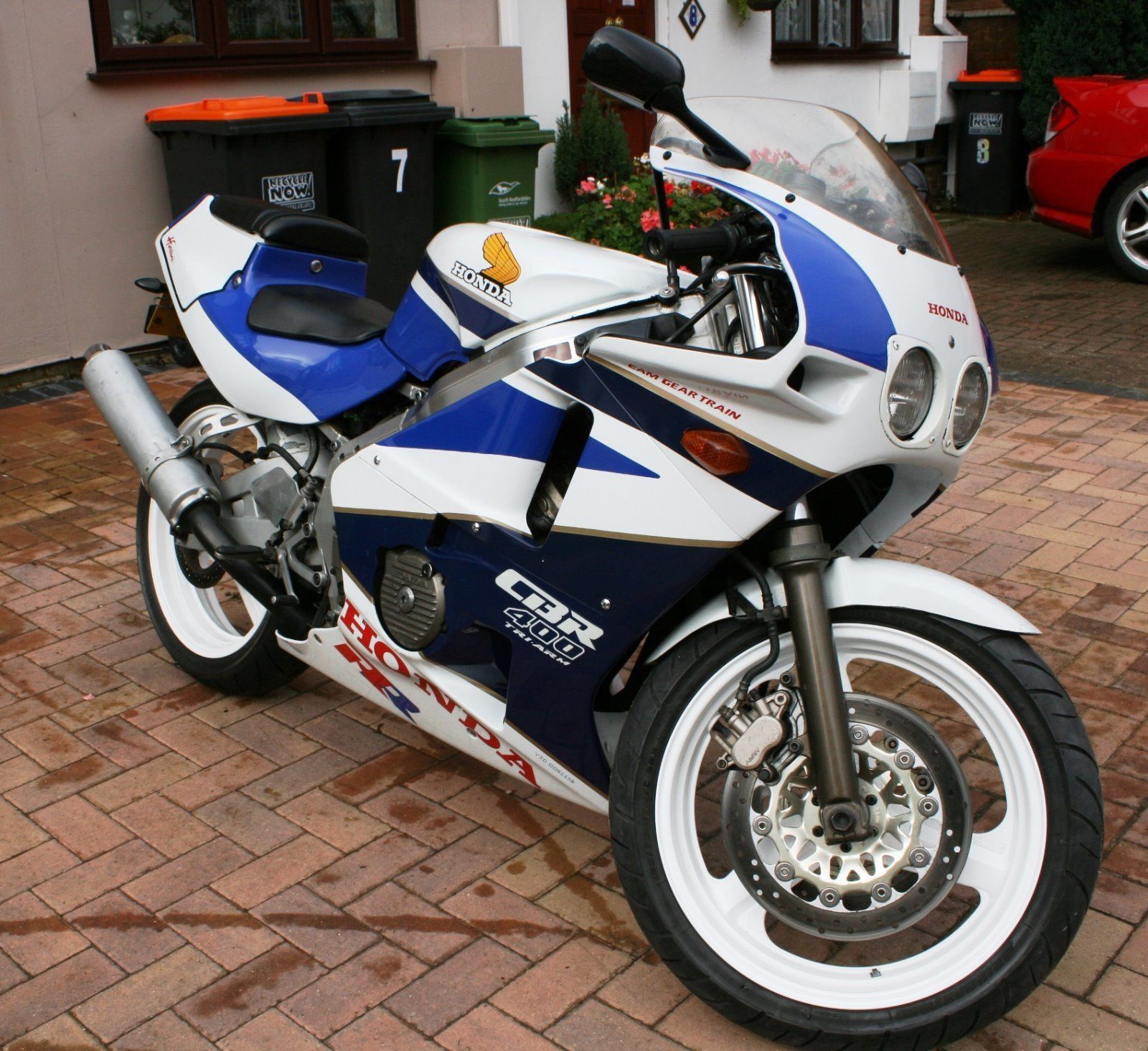 Honda cbr400rr 2013