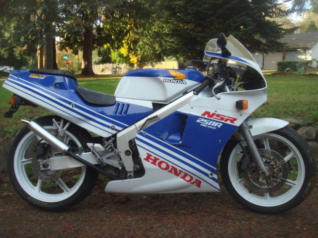 Honda nsr250r