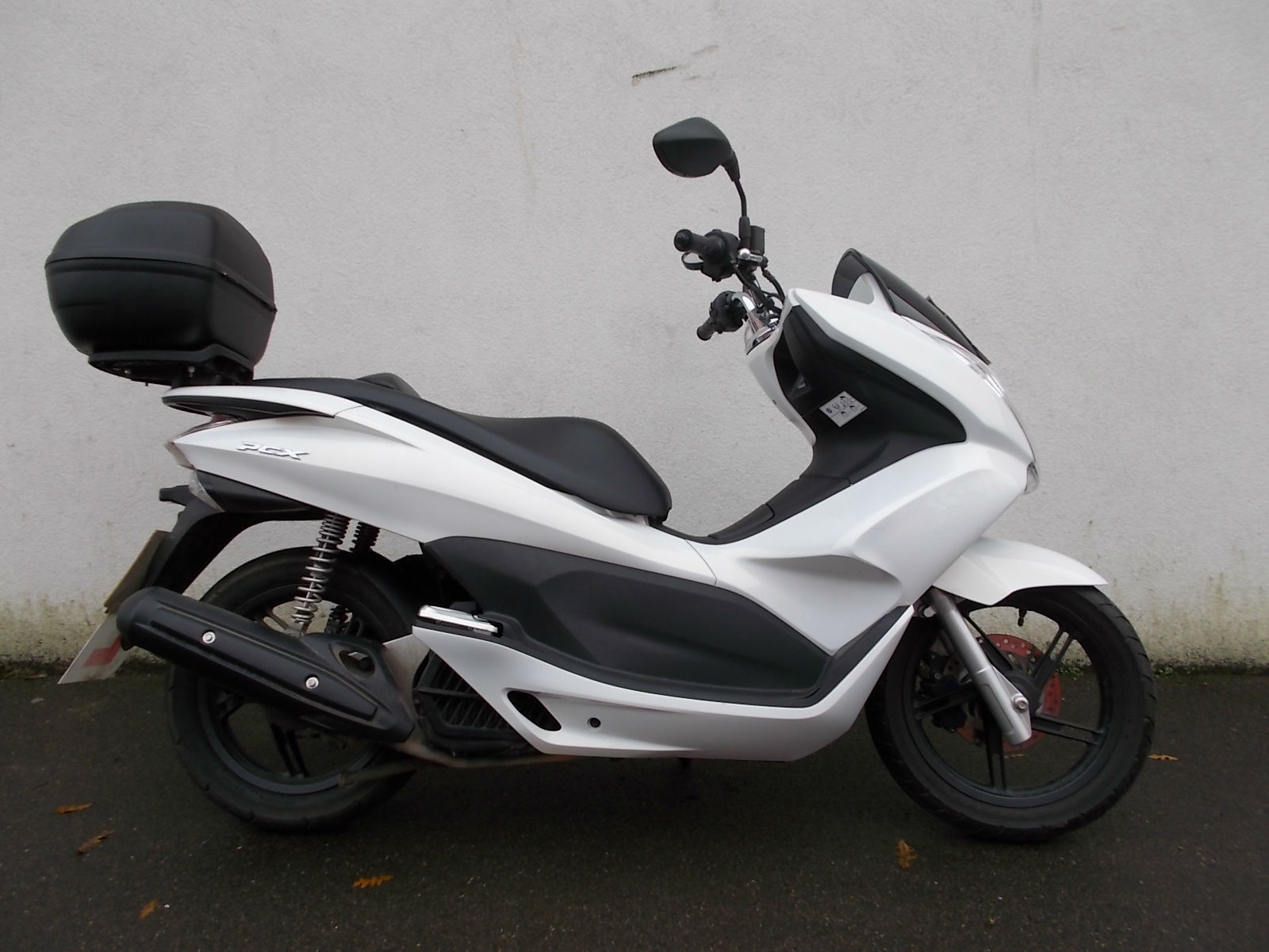 Скутер PCX 125 белый