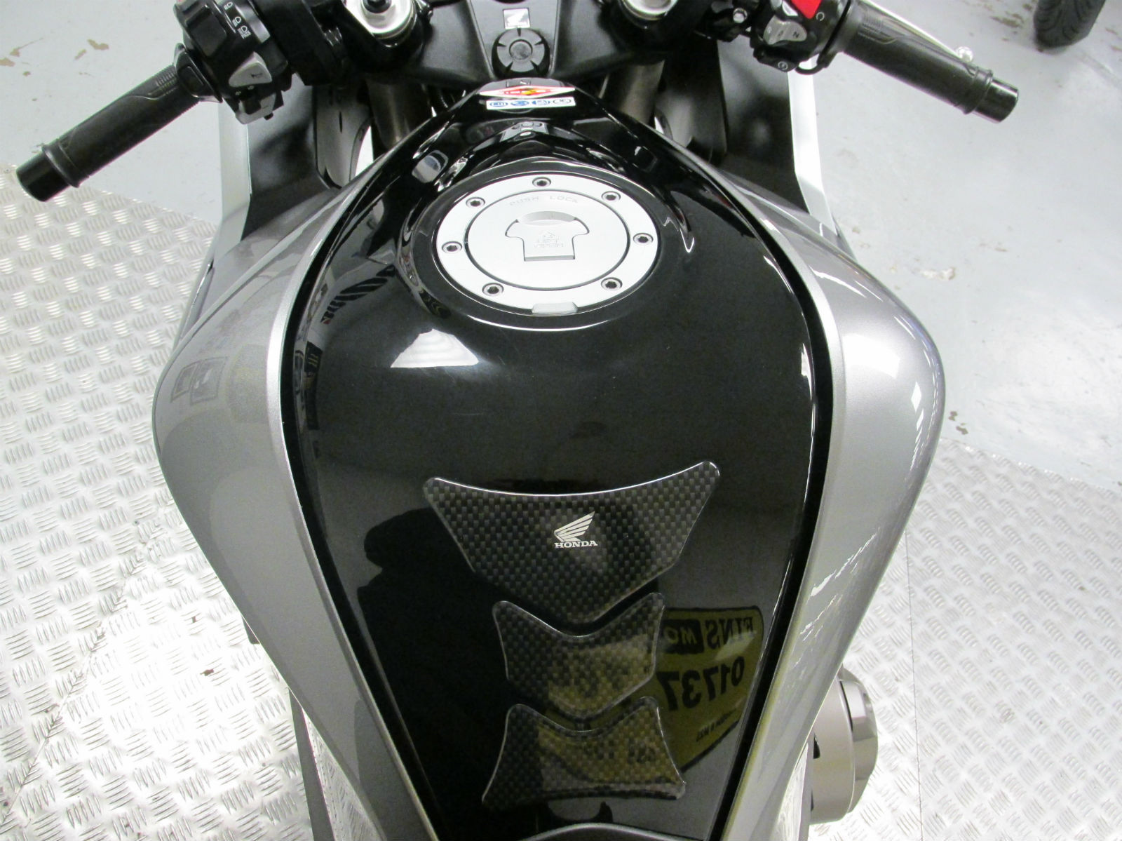 Ветровое стекло Honda VFR 1200