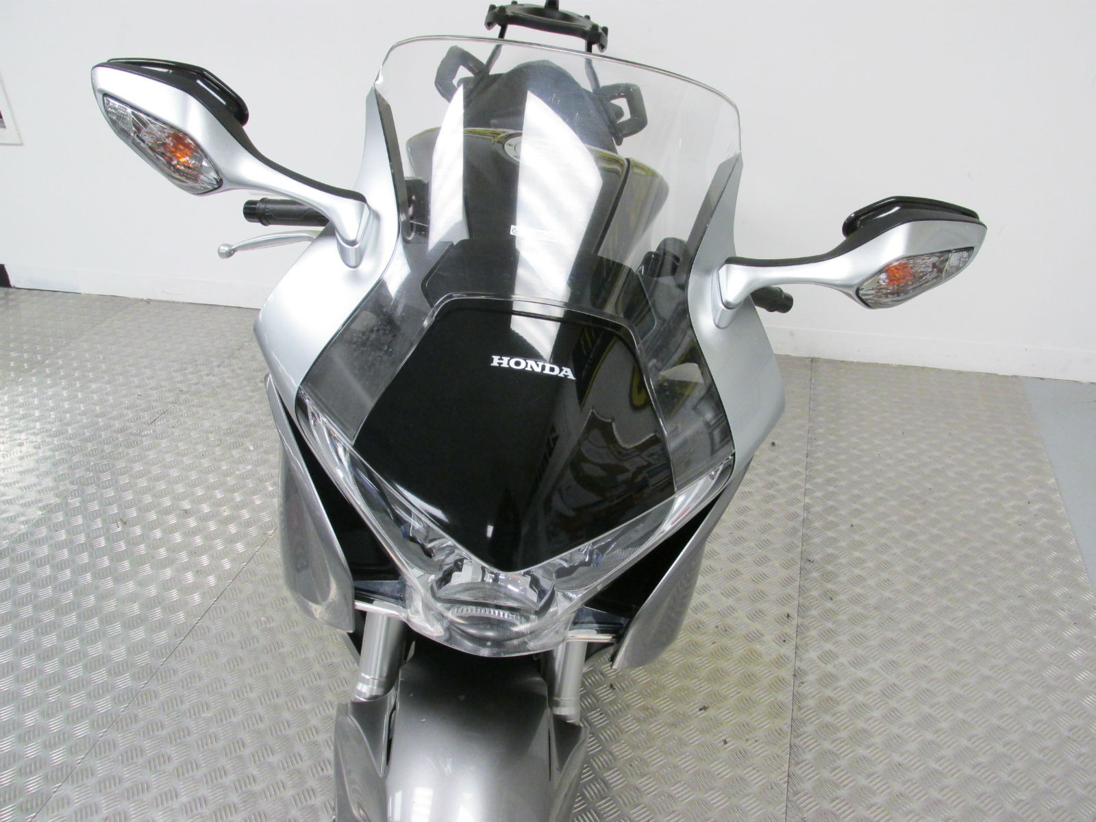 Ветровое стекло Honda VFR 1200