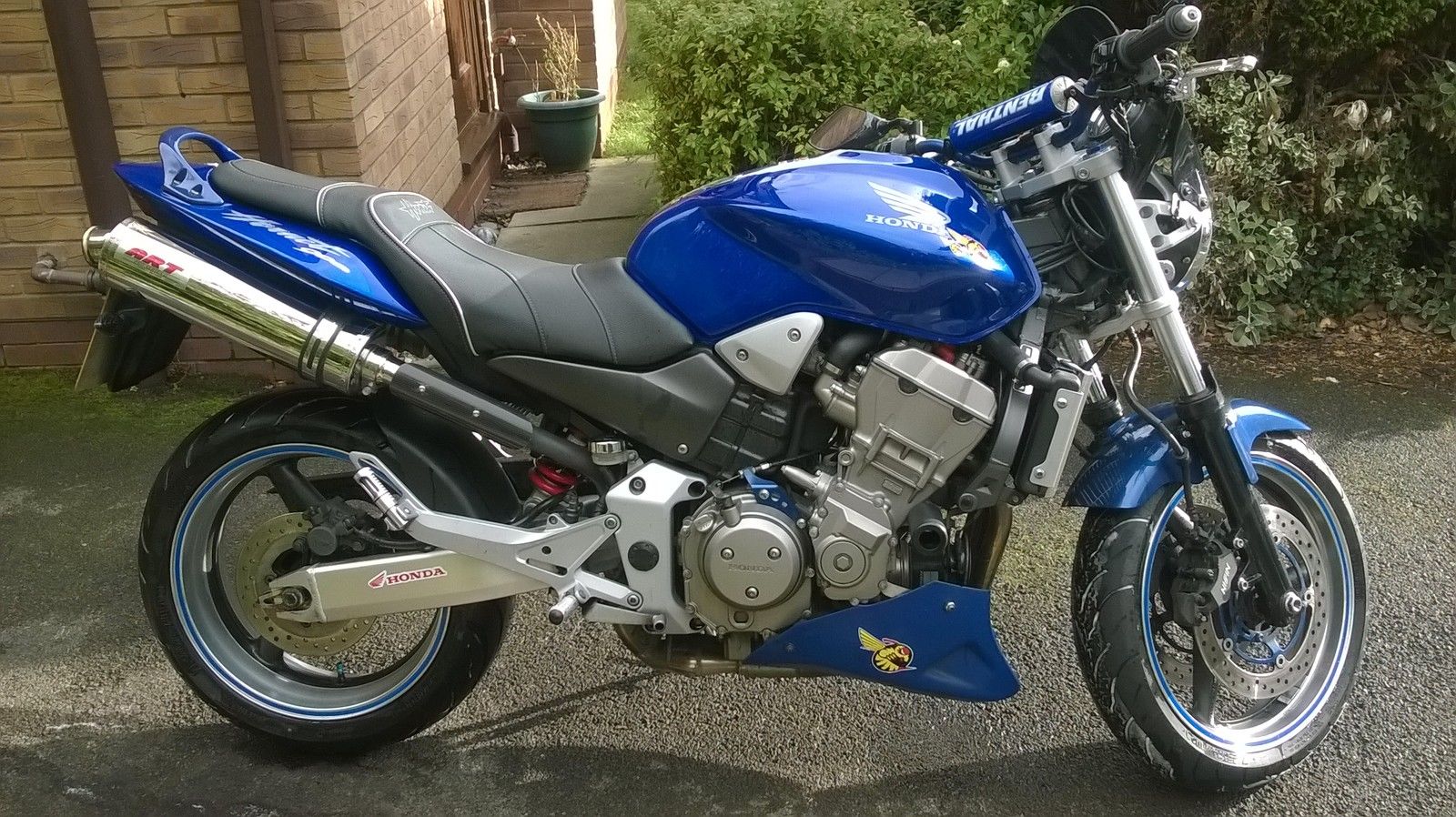 Honda cb900r