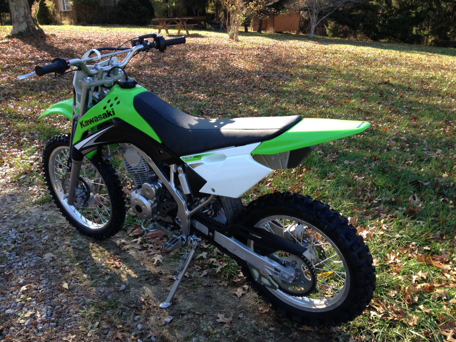 kawasaki-2009-klx-140l-dirt-bike-like-new