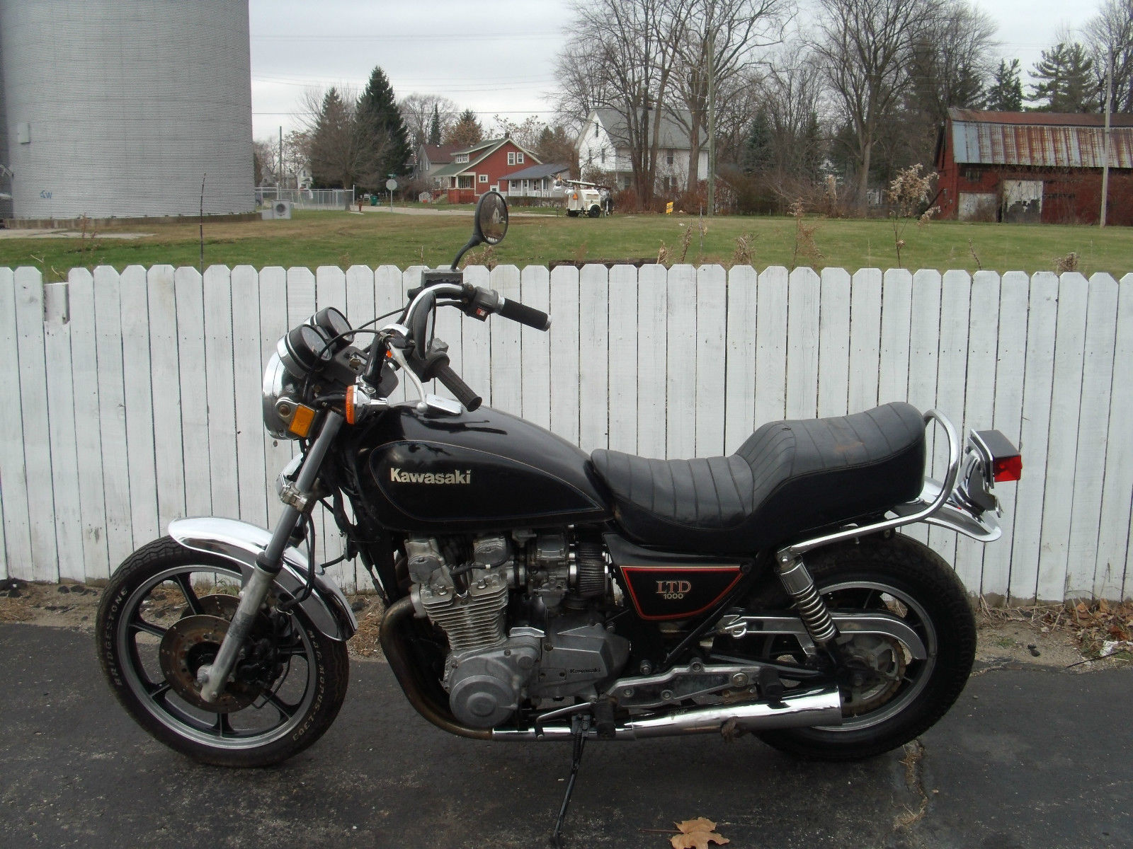 triumph tiger 800 xca seat height