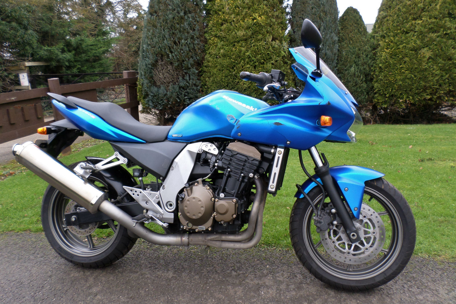 Kawasaki zr750 ZR 7