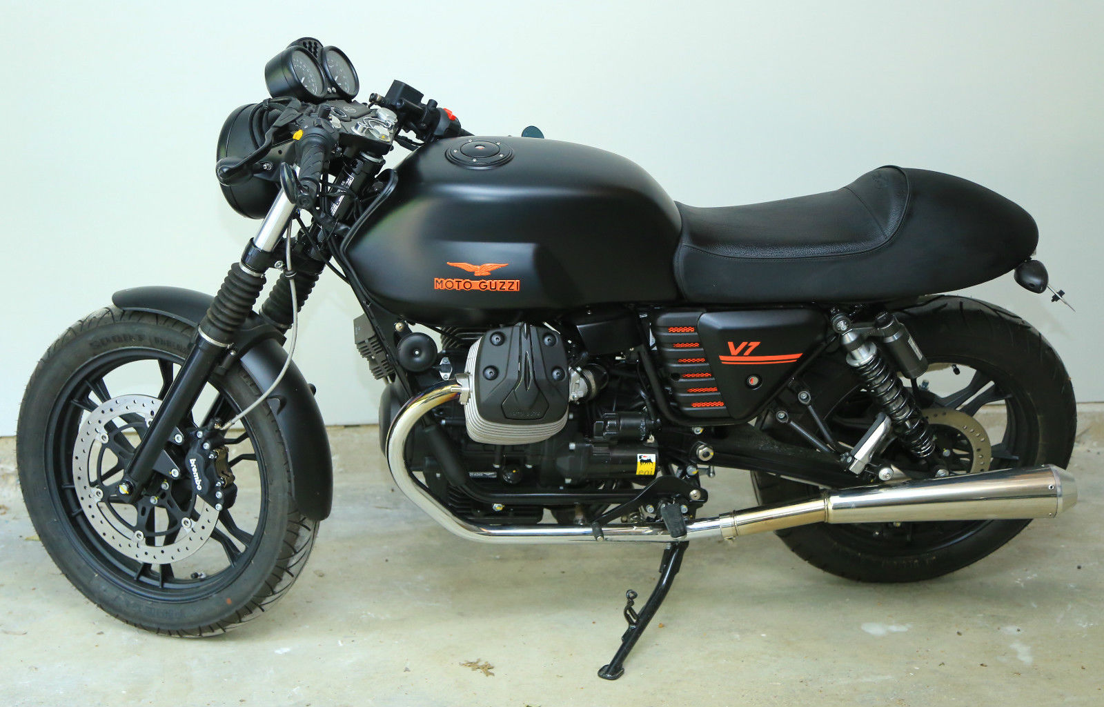 Moto Guzzi 372 см