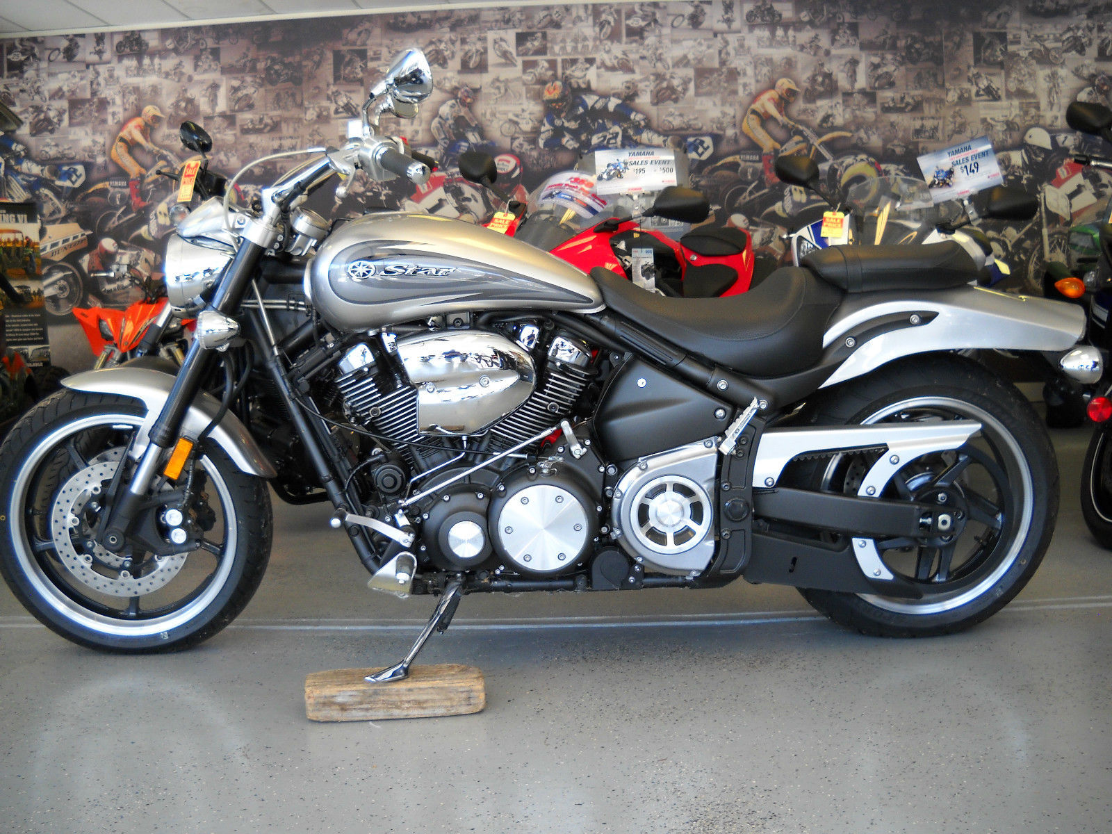 Yamaha Roadstar Warrior 1700