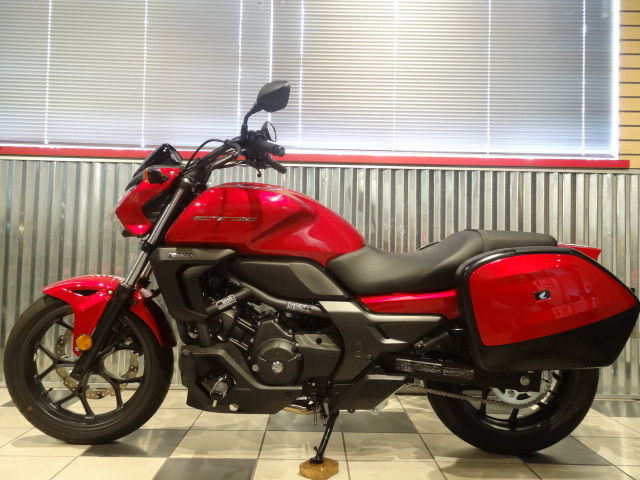 honda ctx700 hard saddlebags