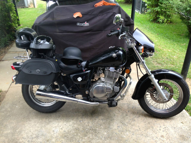 Suzuki gz250 Bobber