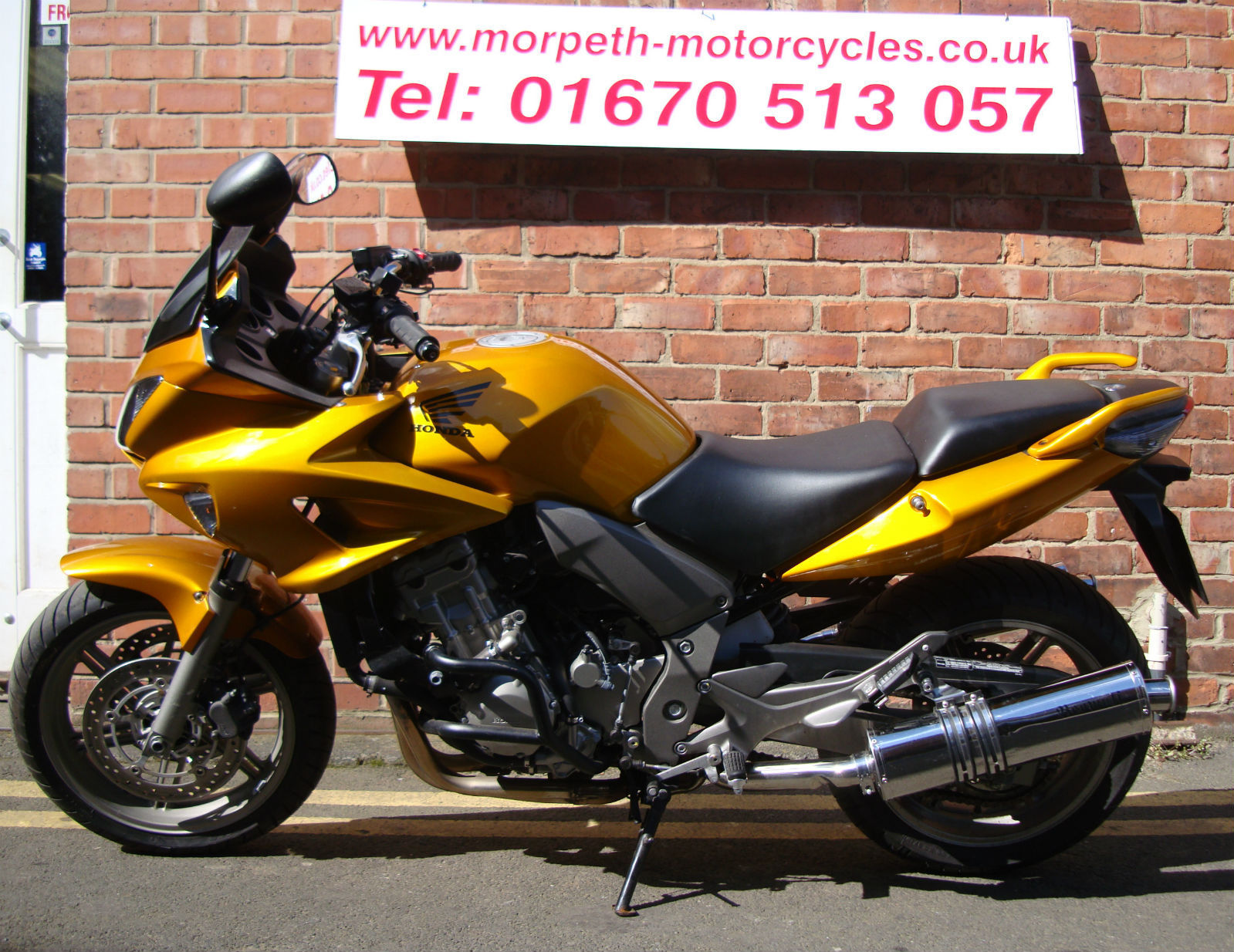 Stunning 2009 Honda CBF 1000-8 In Gold