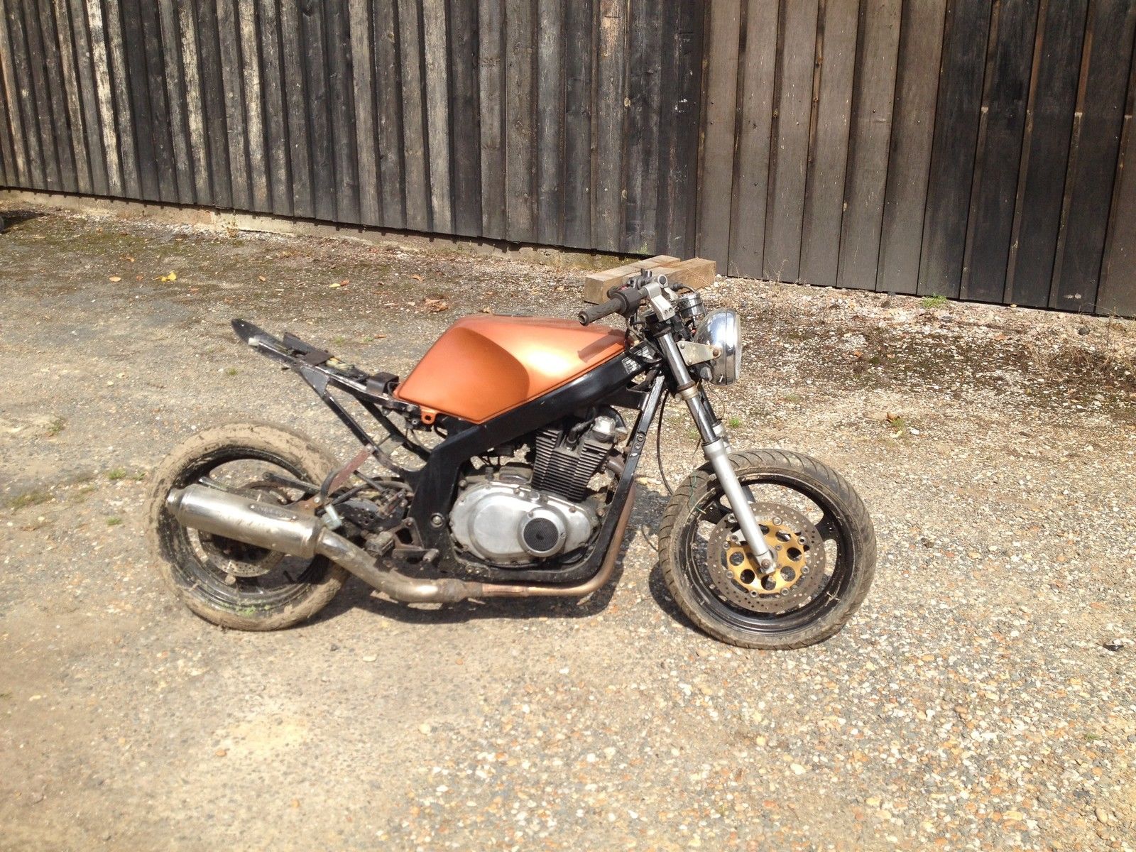 Suzuki Gs500 Street Fighter Cafe Project