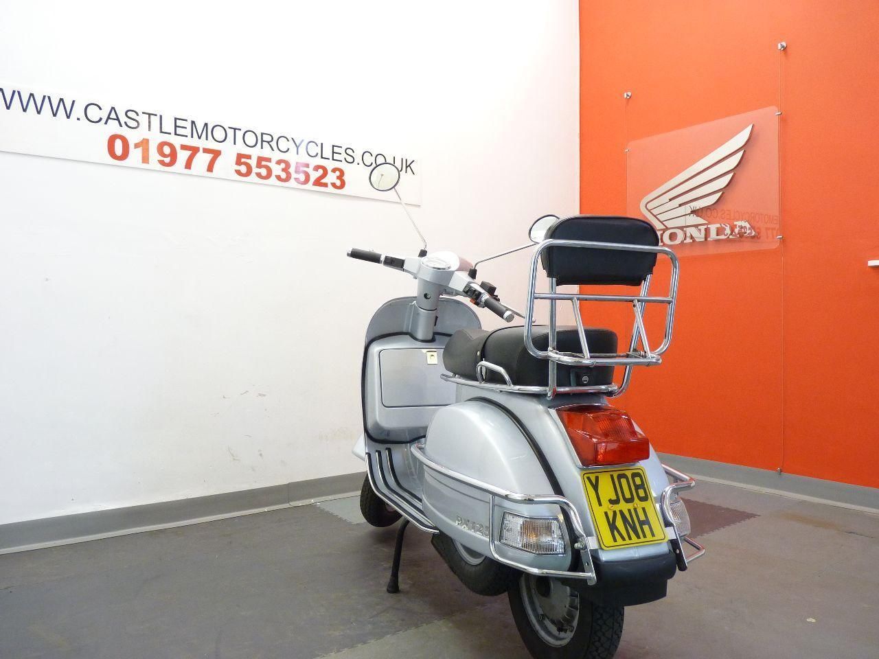 Vespa PX PX 125 (VESPA) 125cc Scooter SILVER