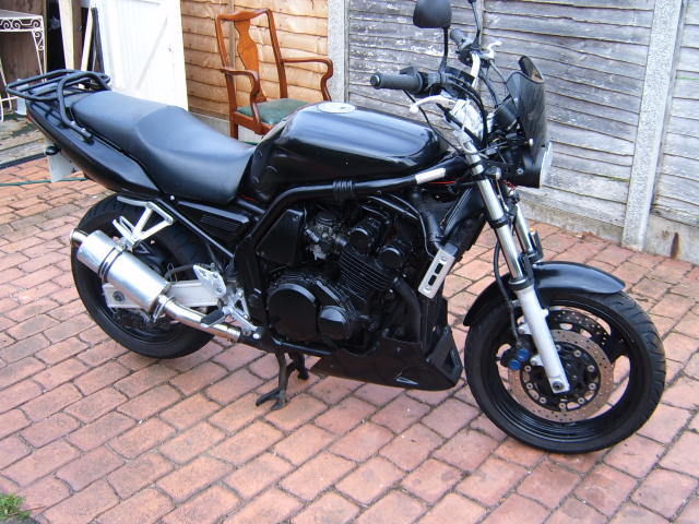 Yamaha Fazer Fzs 600 Streetfighter