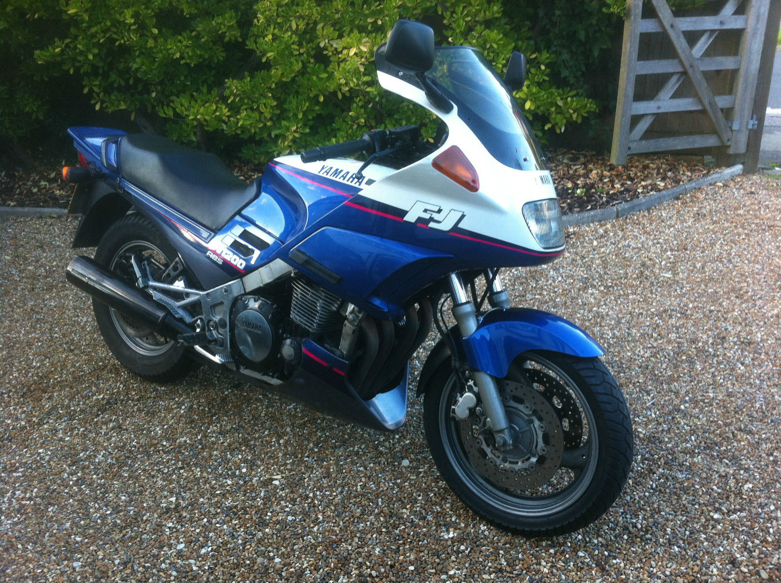 Yamaha fj1200