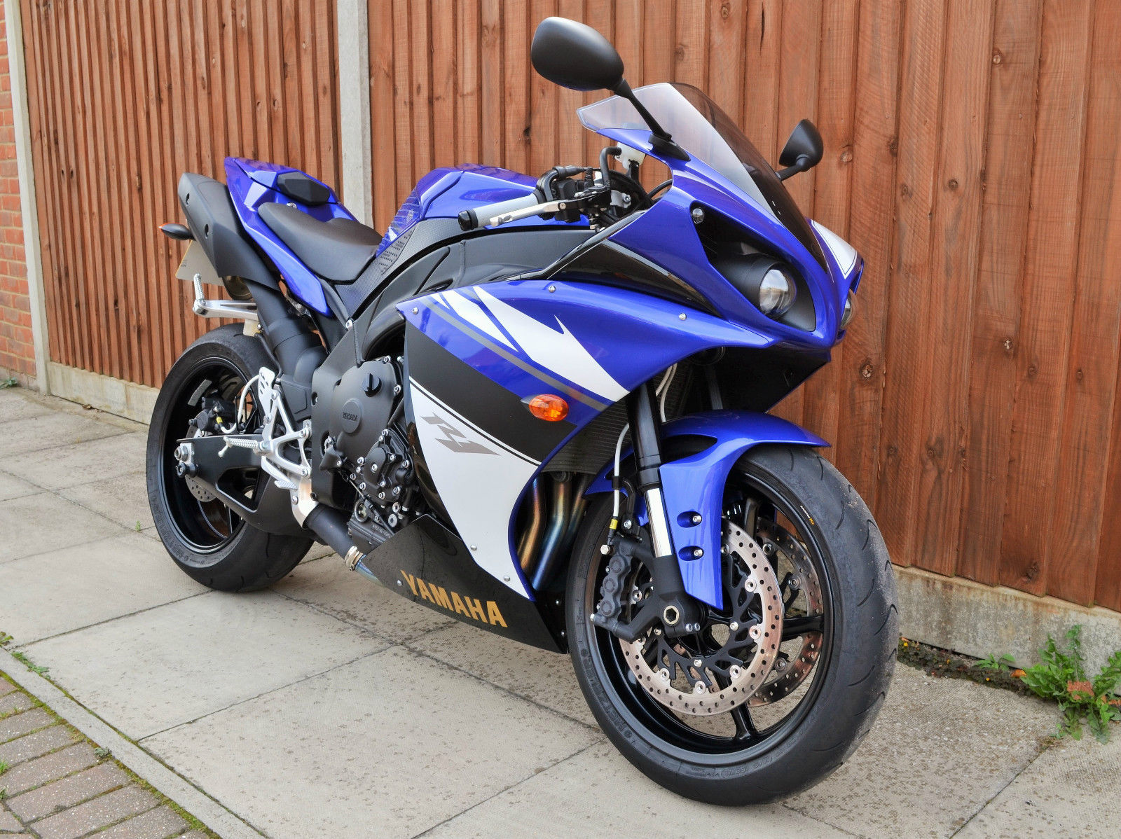 Yamaha r1 2009 Blue