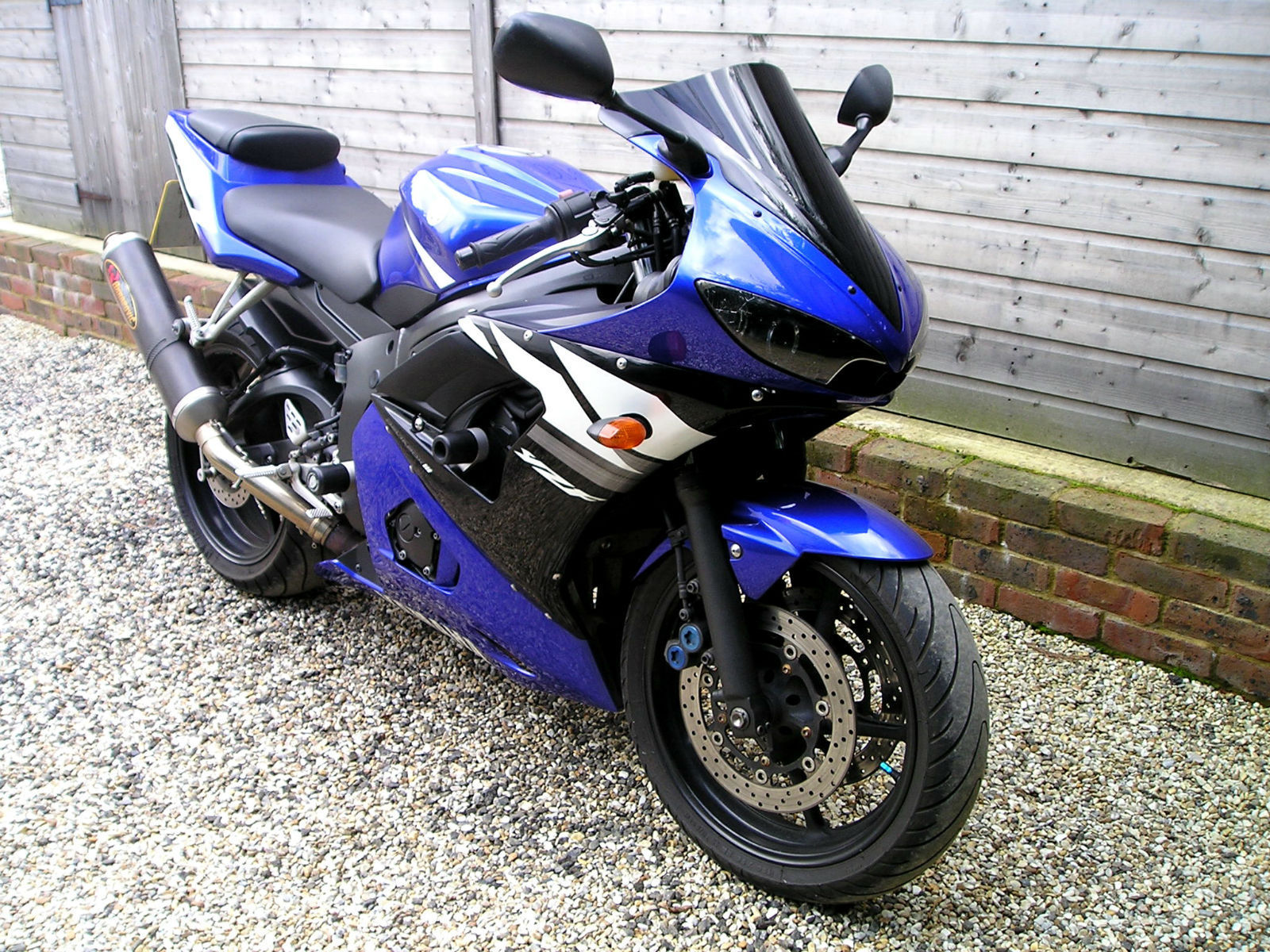 Yamaha r6