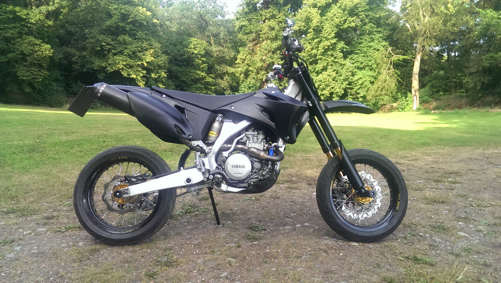 Yamaha 450 Supermoto