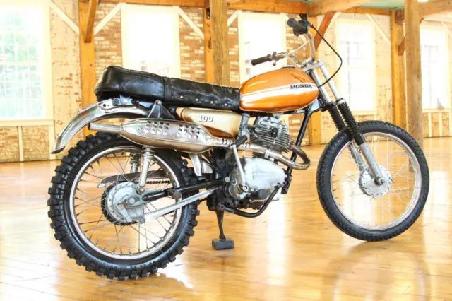 1970 Honda CL100 Scrambler Candy Topaz Orange