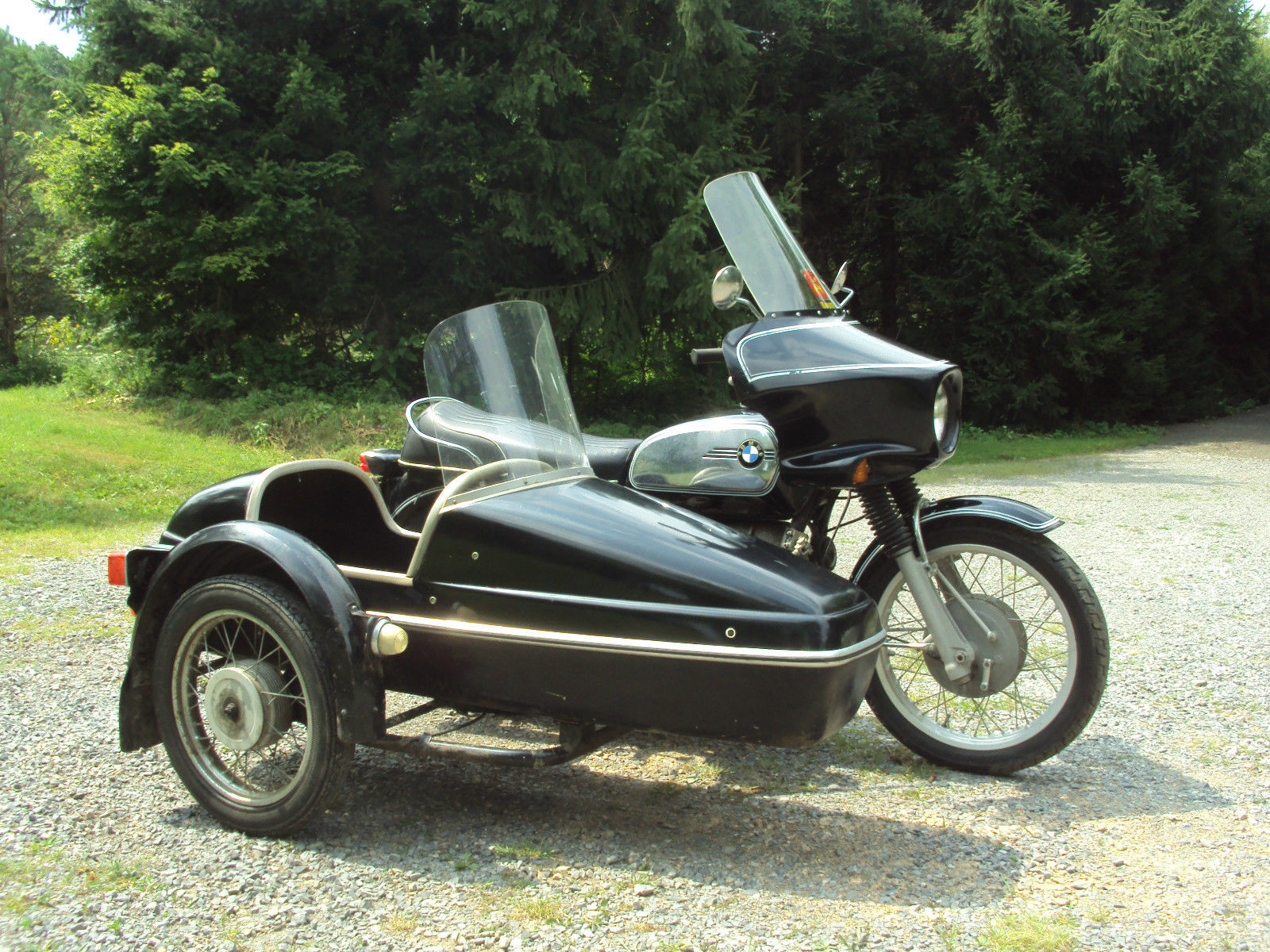 1973 R75 with side car