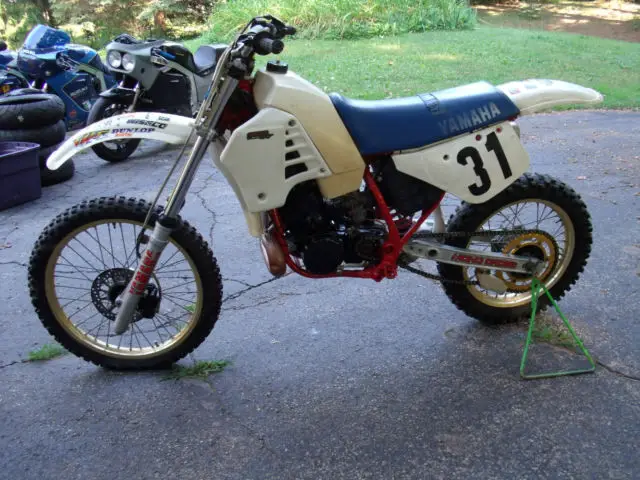 1986 Yamaha YZ250 10pc Graphics Decal Kit - Oracal Vinyl, Waterproof & UV Resistant - Made In USA