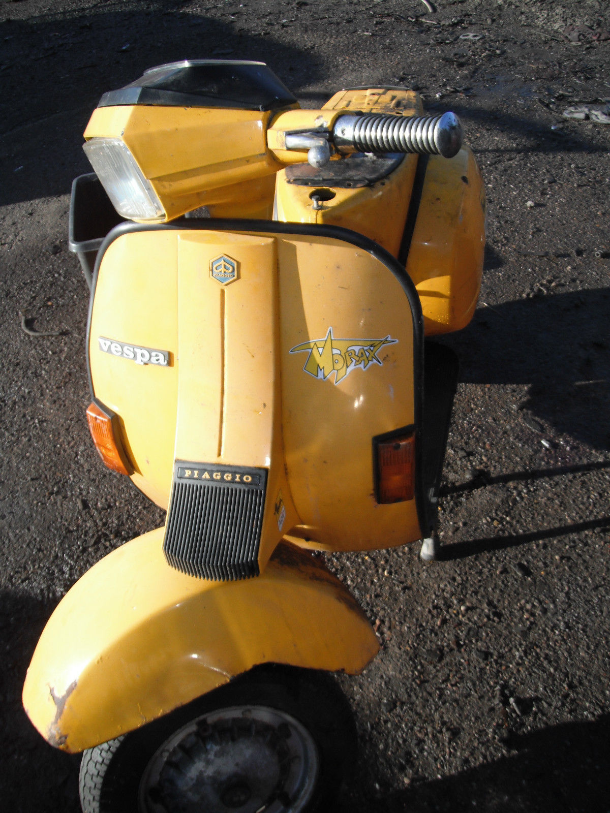 thumbnail image 2 of Rear Frieze Written Plate For Vespa 50 Special – Square Headlight Model – Italian Made 2 of 4