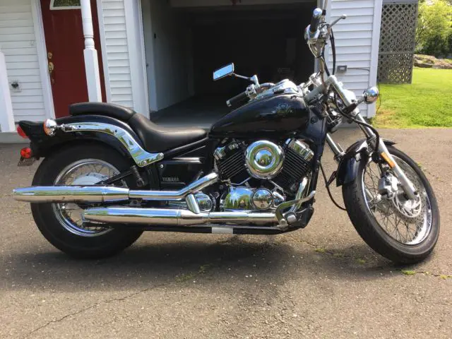 2001 Yamaha V Star 650 Custom