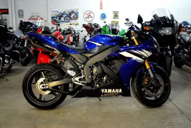 2006 Yamaha YZF R1
