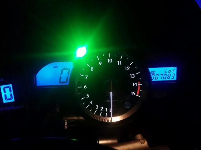 2008 Yamaha R1 Sportbike