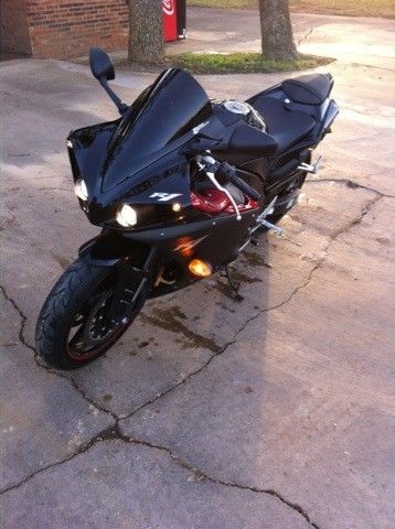 2009 Yamaha R1