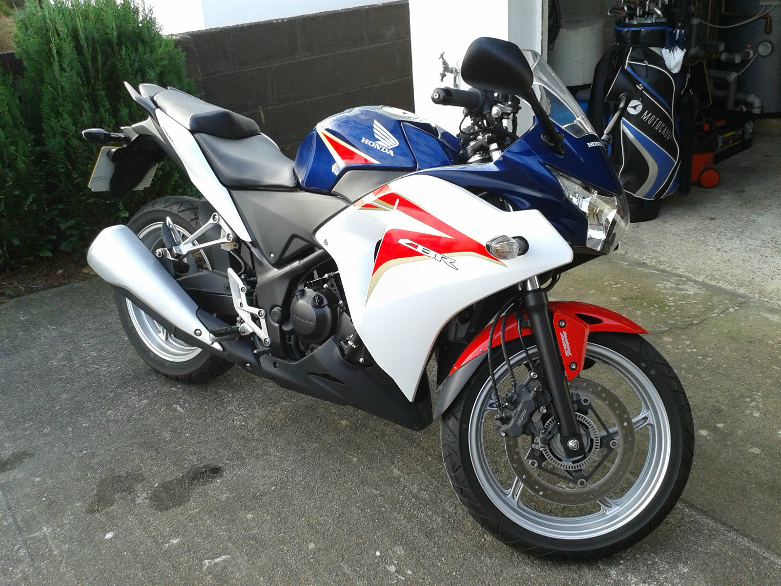 2012 HONDA CBR 250 RA-B BLUE