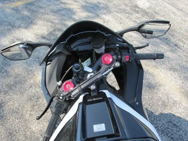 2013 Kawasaki Ninja AX-10R