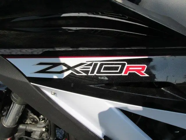 2013 Kawasaki Ninja AX-10R