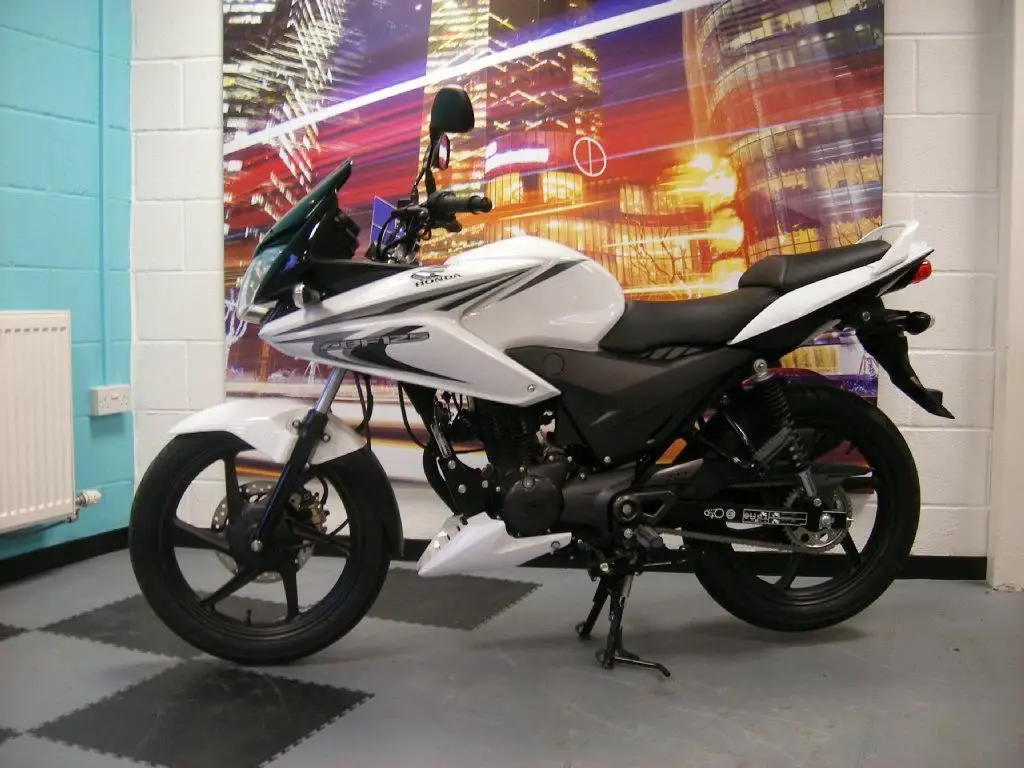 thumbnail image 2 of New Throttle Cable For Honda CBF 125 / CBF125 – Replacement Part 2 of 6