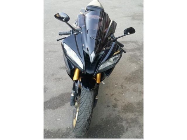 61 plate r6 black and gold