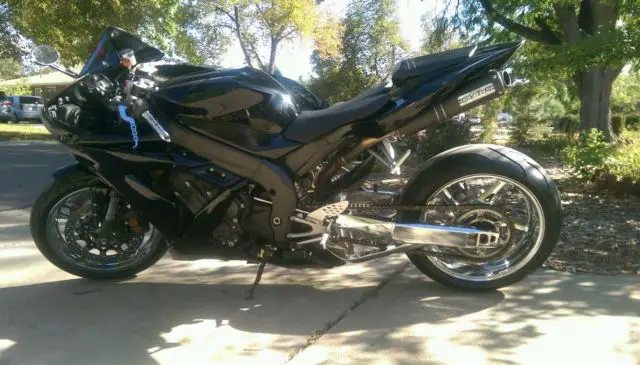 Custom 2004 Yamaha R1