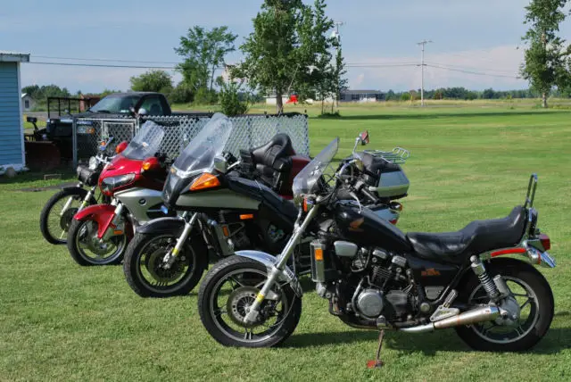 GREAT!! 1983 HONDA V45 750CC SIX SPEED