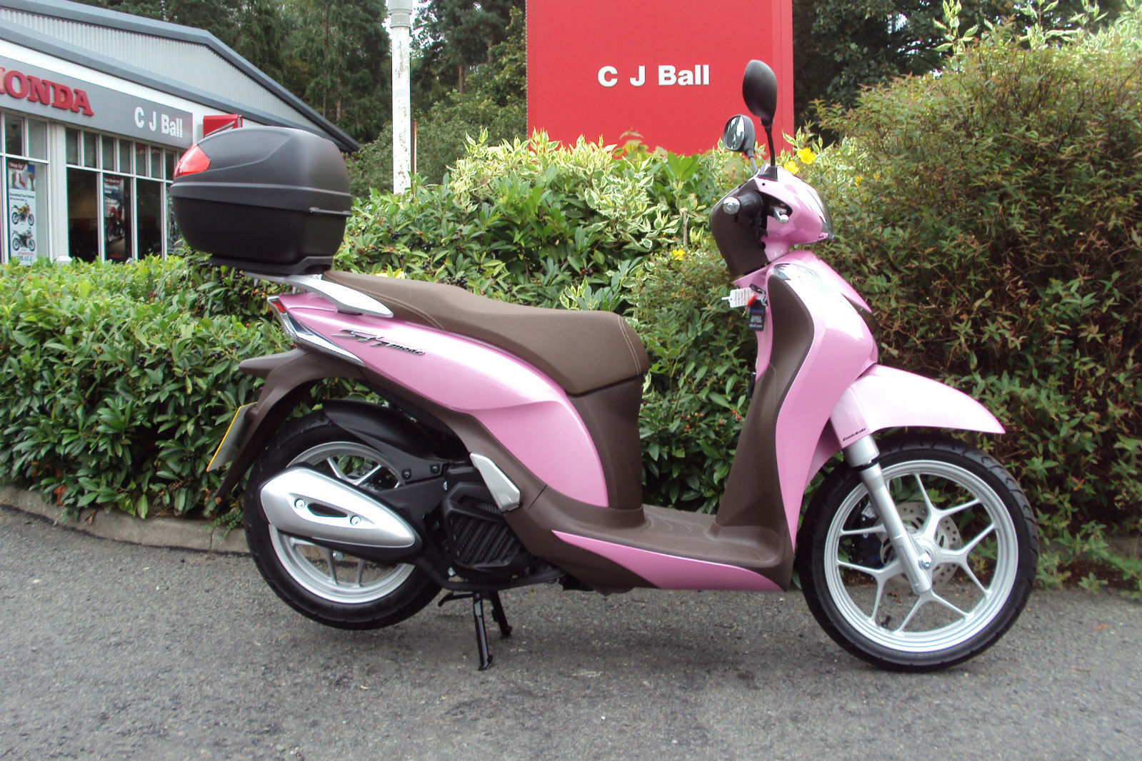 Honda ANC 125-E Pink 21 Miles
