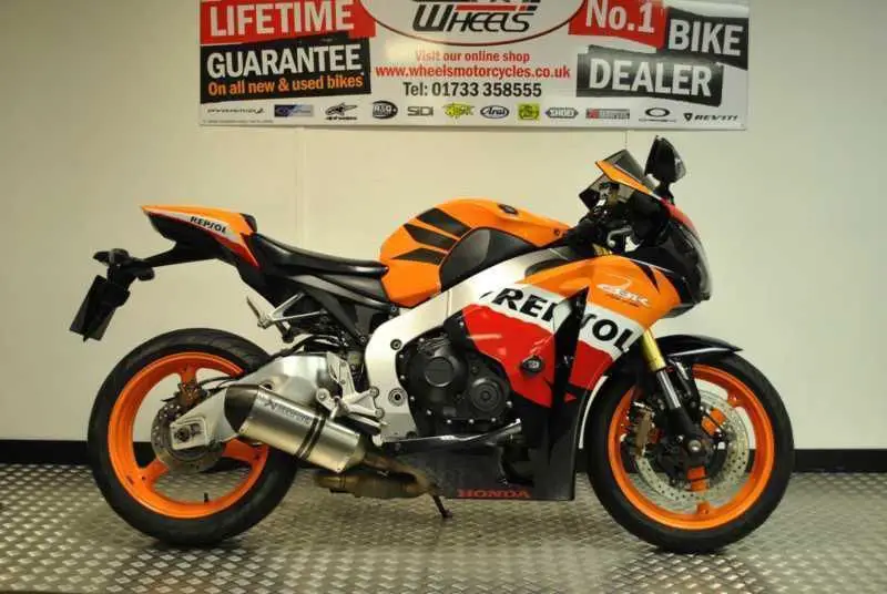 Honda CBR 1000 RA-B
