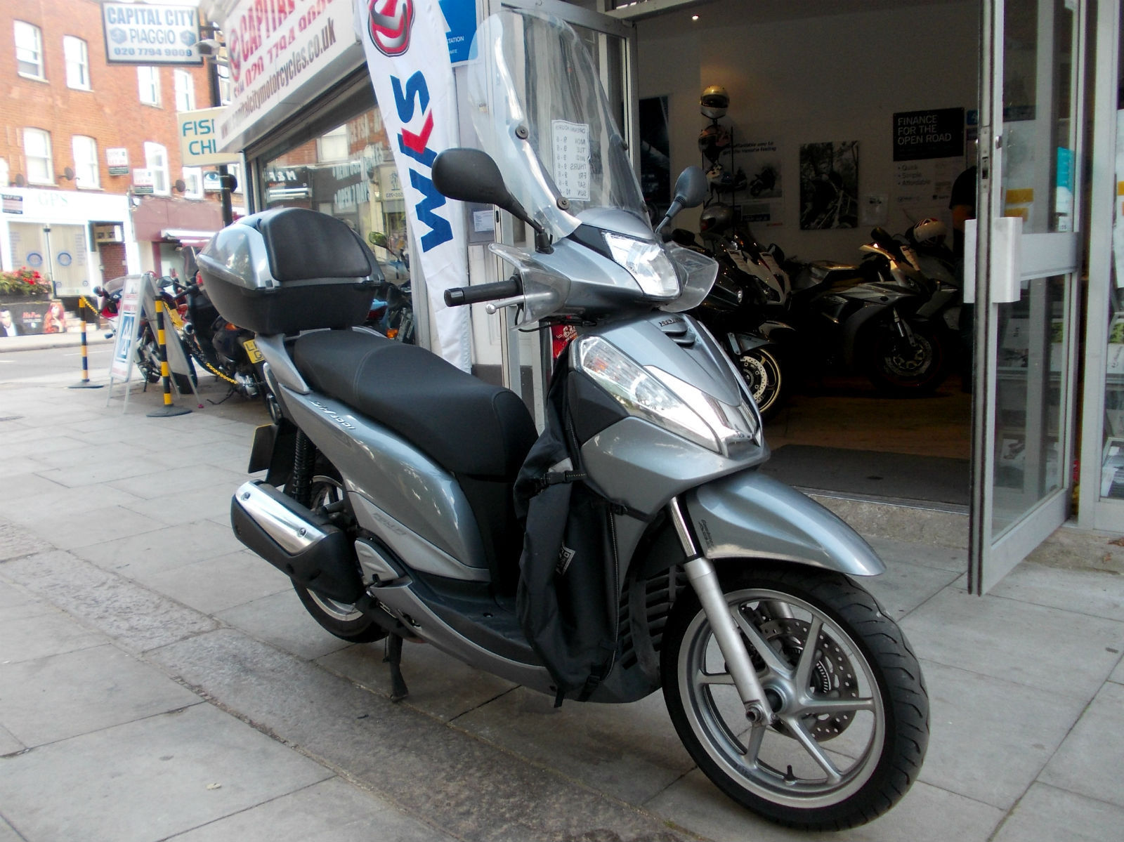 Honda SH 300 A-D