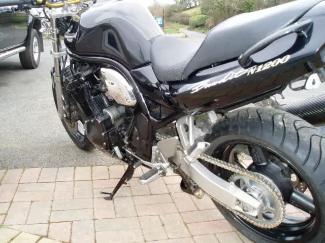 Protection De Chaîne Snoto Pour Suzuki Bandit GSF 1200 K6 / 1250 – Noire, En Plastique, Neuf