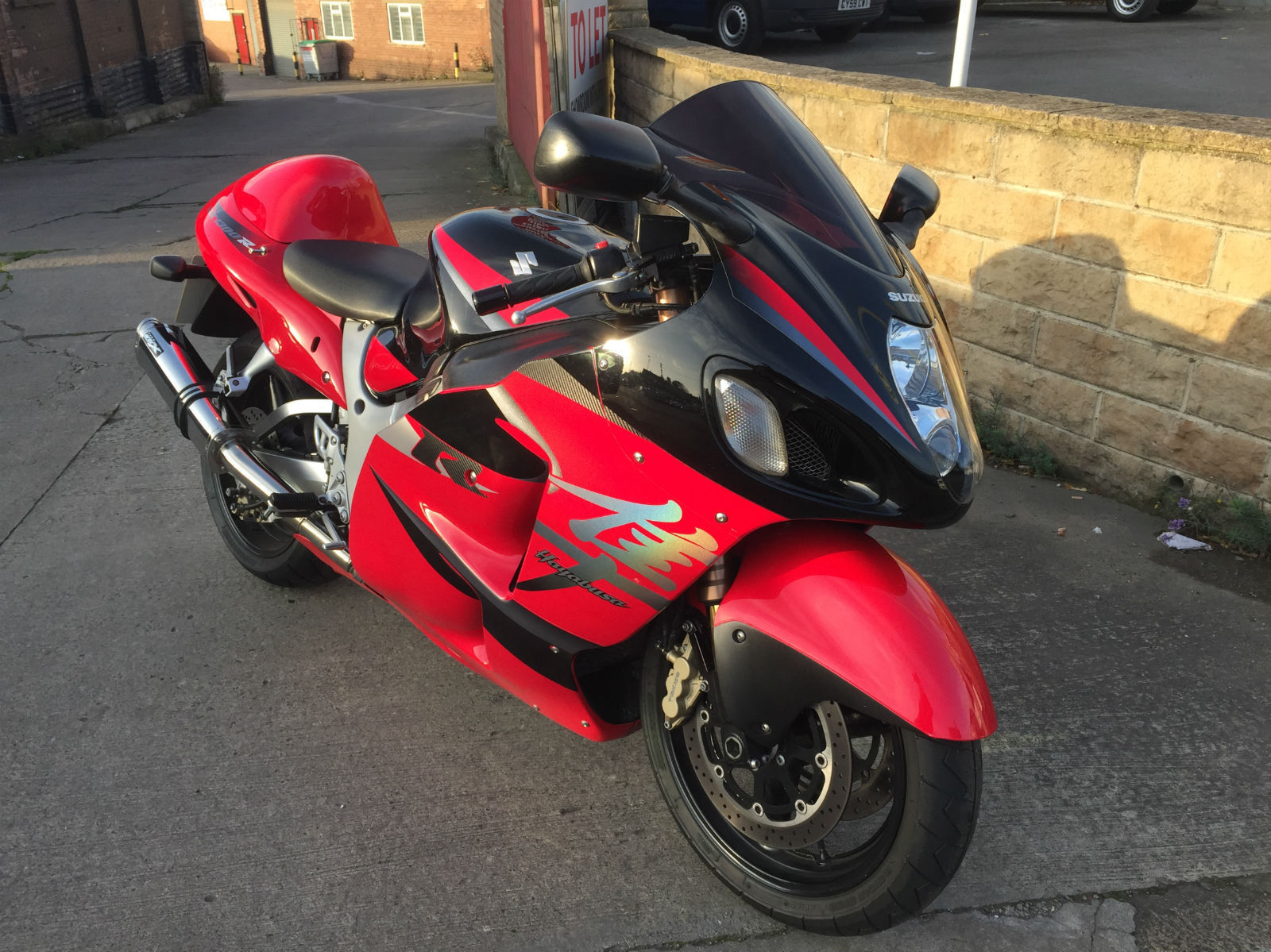 Suzuki GSX 1300 RK5 2005 ONLY 10250 MILES!!
