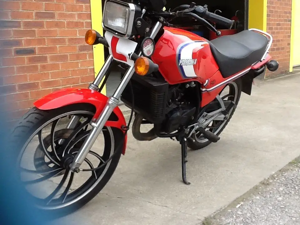 thumbnail image 2 of Yamaha RD125 LC Mk1 Decal Kit - White Graphics For 80s Rebuild 2 of 6