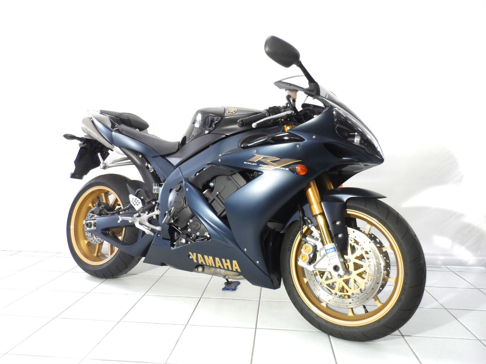 YAMAHA YZF-R1 SP BRAND NEW